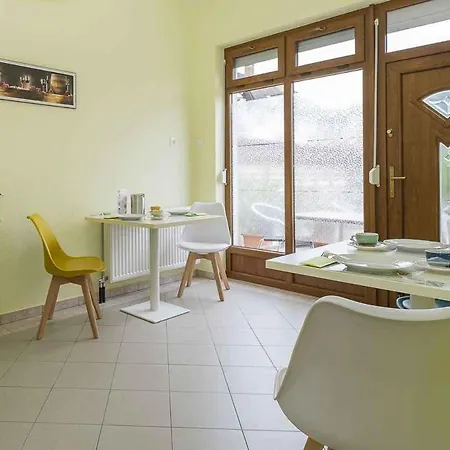 In Heviz/balaton 18893 Appartement *